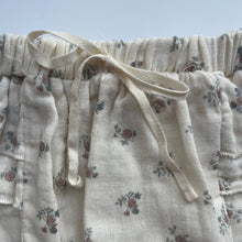 Load image into Gallery viewer, Ditsy Floral Bloomers