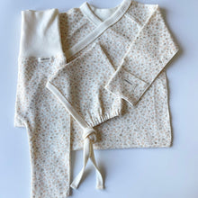 Load image into Gallery viewer, Newborn Retro Floral Set (Orange/Brown)