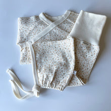 Load image into Gallery viewer, Newborn Retro Floral Set (Orange/Brown)