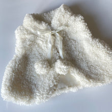 Load image into Gallery viewer, Cloud Pompom Gilet (Ivory)