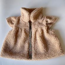 Load image into Gallery viewer, Teddy Borg Gilet Vest (beige)