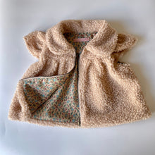 Load image into Gallery viewer, Teddy Borg Gilet Vest (beige)