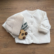 Load image into Gallery viewer, Knitted Beanie (Three Colours)