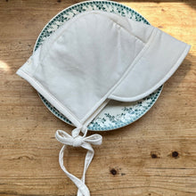 Load image into Gallery viewer, Flo Padded Bonnet (Two Colours)
