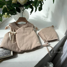 Load image into Gallery viewer, Flo Padded Vest (Two Colours)