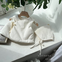 Load image into Gallery viewer, Flo Padded Vest (Two Colours)