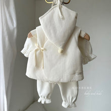 Load image into Gallery viewer, Flo Pixie Bonnet (Two Colours)