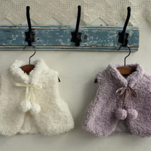 Load image into Gallery viewer, Cloud Pompom Gilet (Ivory)