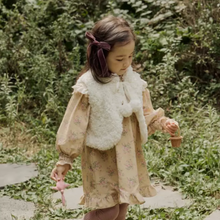 Load image into Gallery viewer, Cloud Pompom Gilet (Ivory)