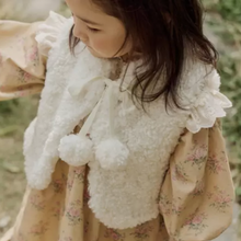 Load image into Gallery viewer, Cloud Pompom Gilet (Ivory)