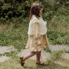 Load image into Gallery viewer, Cloud Pompom Gilet (Ivory)