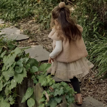 Load image into Gallery viewer, Teddy Borg Gilet Vest (beige)