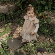 Load image into Gallery viewer, Teddy Borg Gilet Vest (beige)