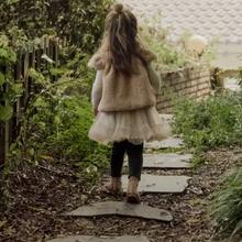 Load image into Gallery viewer, Teddy Borg Gilet Vest (beige)