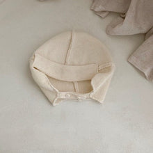 Load image into Gallery viewer, Knitted Bonnet (Two Colours)