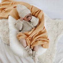 Load image into Gallery viewer, Chunky Knit Jumper (Sprinkle)