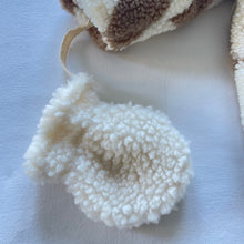 Load image into Gallery viewer, Coco Hat + Mitten Set (Ivory)