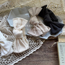 Load image into Gallery viewer, Maxi Bow Headband (Two Colours)
