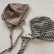 Load image into Gallery viewer, Striped Romper + Bonnet Set (Two Colours)