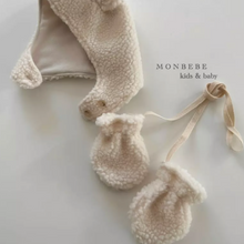 Load image into Gallery viewer, Coco Hat + Mitten Set (Ivory)
